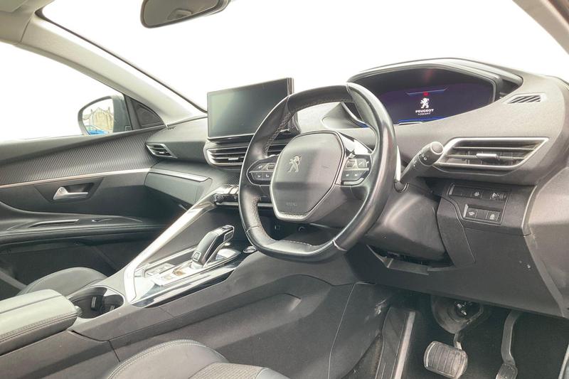 Used Peugeot 5008 2022 for sale - 76184530: Photo 9