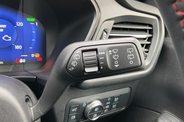 Used Ford Kuga 2023 for sale - 76202182: Photo 15