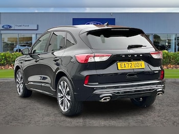 Used Ford Kuga 2023 for sale - 76202182: Photo 2