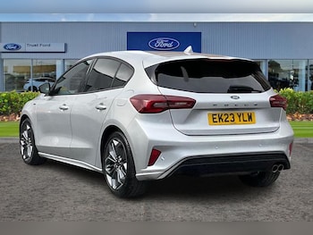 Used Ford Focus 2023 for sale - 75407010: Photo