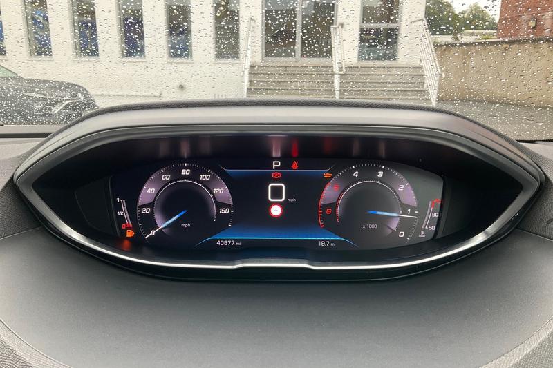 Used Peugeot 5008 2023 for sale - 76104827: Photo 13