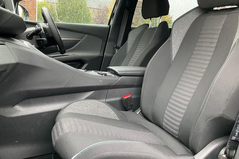 Used Peugeot 5008 2023 for sale - 76104827: Photo 19