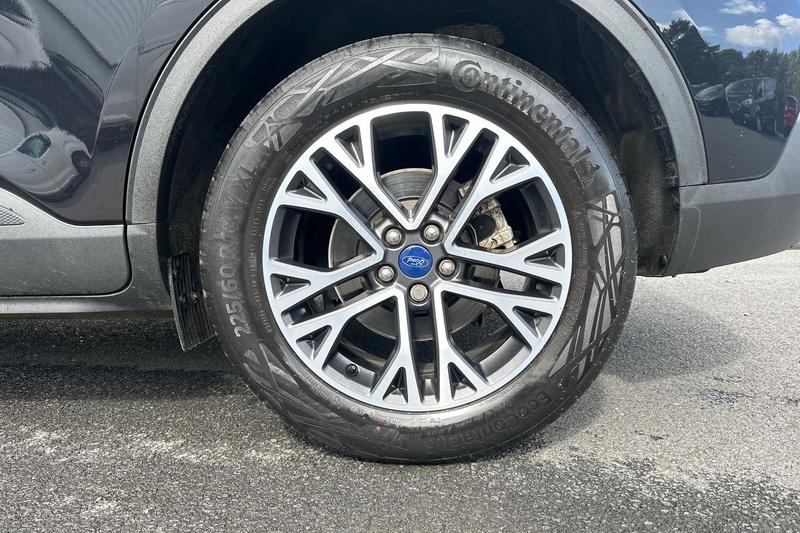 Used Ford Kuga 2021 for sale - 76830310: Photo 8