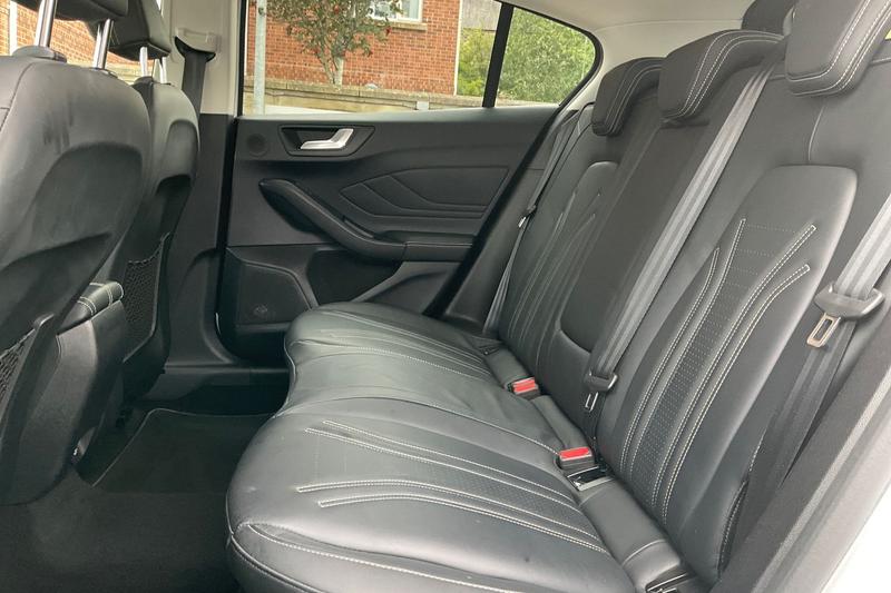 Used Ford Focus 2020 for sale - 76017118: Photo 20