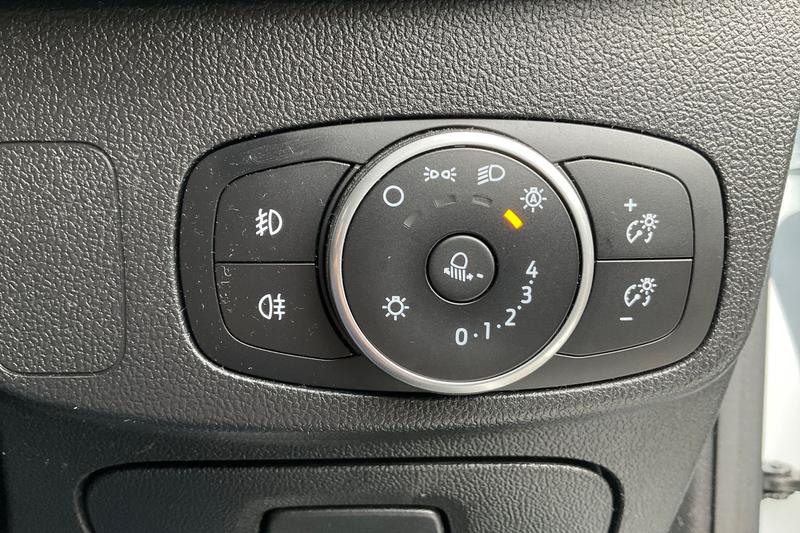 Used Ford Focus 2020 for sale - 76017118: Photo 35