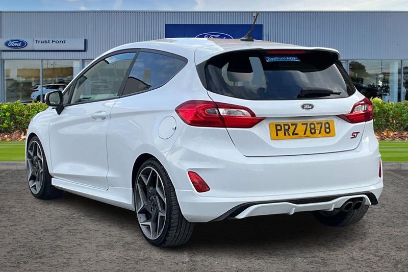 Used Ford Fiesta 2019 for sale - 76359714: Photo 2
