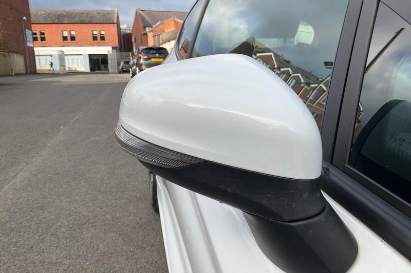 Used Ford Fiesta 2019 for sale - 76359714: Photo 33