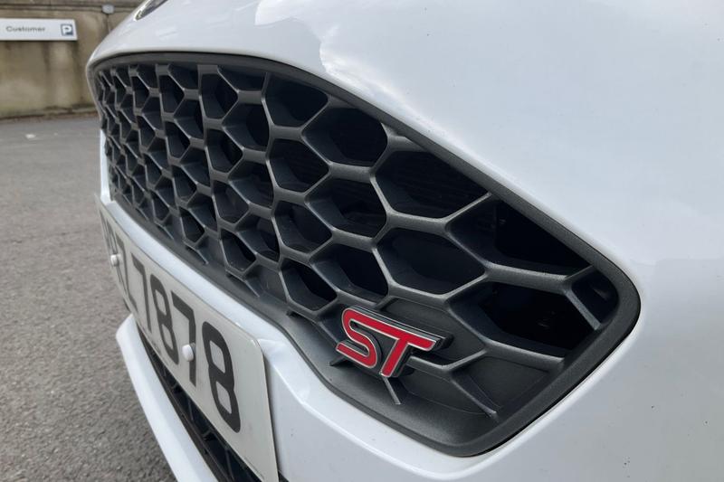 Used Ford Fiesta 2019 for sale - 76359714: Photo 38