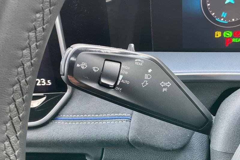 Used Volkswagen Touran 2025 for sale - 76400111: Photo 14