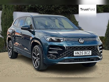 Used Volkswagen Touran 2025 for sale - 76400111: Photo