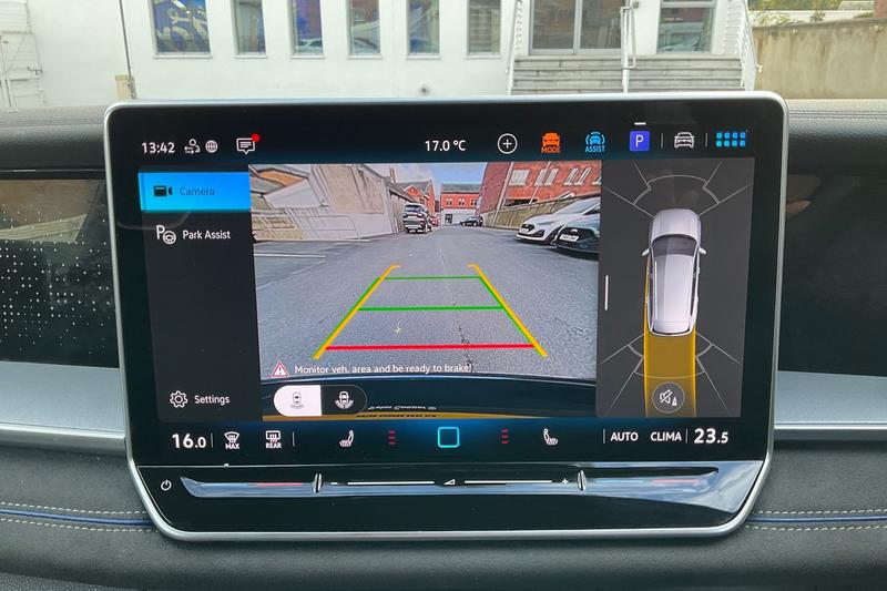 Used Volkswagen Touran 2025 for sale - 76400111: Photo 24