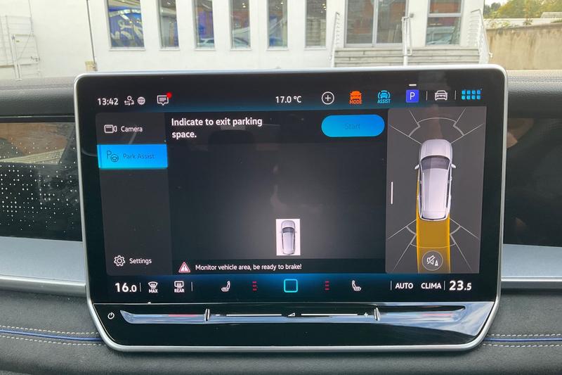 Used Volkswagen Touran 2025 for sale - 76400111: Photo 25