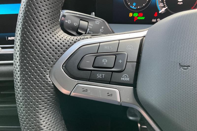 Used Volkswagen Touran 2025 for sale - 76400111: Photo 33