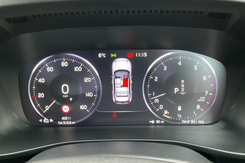 Used Volvo XC40 2020 for sale - 76433940: Photo 13