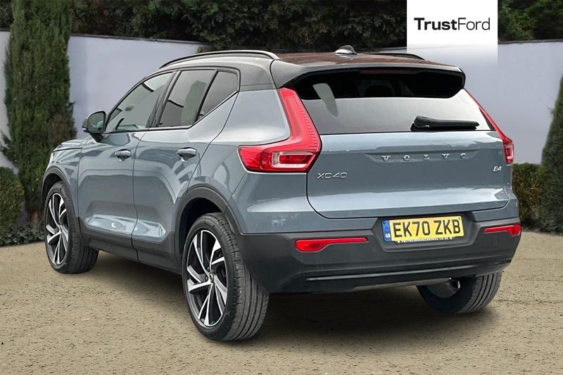 Used Volvo XC40 2020 for sale - 76433940: Photo 2