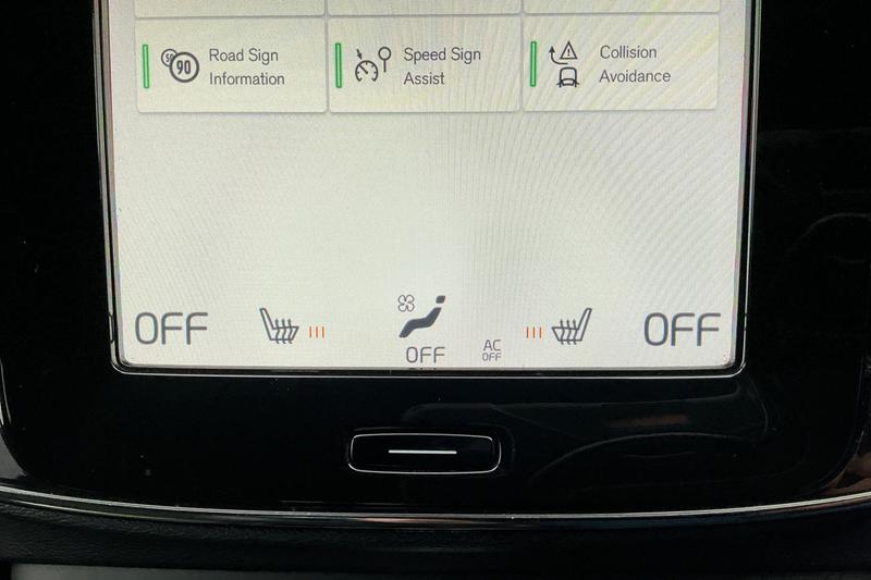 Used Volvo XC40 2020 for sale - 76433940: Photo 27