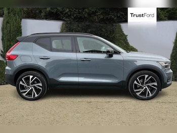 Used Volvo XC40 2020 for sale - 76433940: Photo