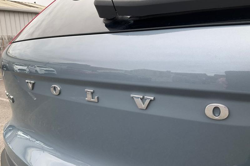 Used Volvo XC40 2020 for sale - 76433940: Photo 40