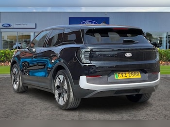 Used Ford Explorer 2025 for sale - 79004349: Photo