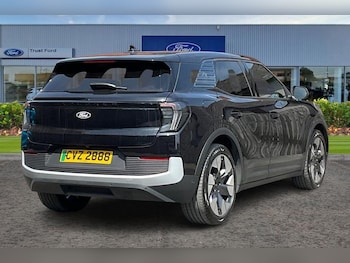 Used Ford Explorer 2025 for sale - 79004349: Photo