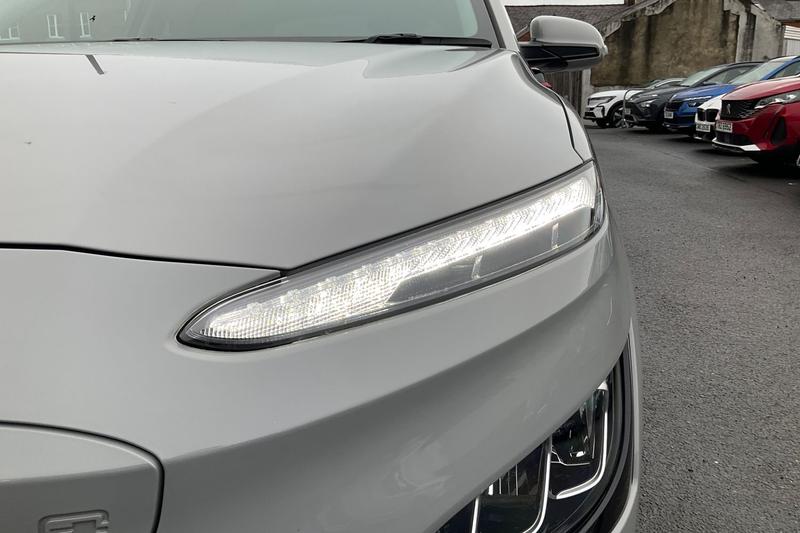 Used Hyundai KONA 2022 for sale - 77306987: Photo 35