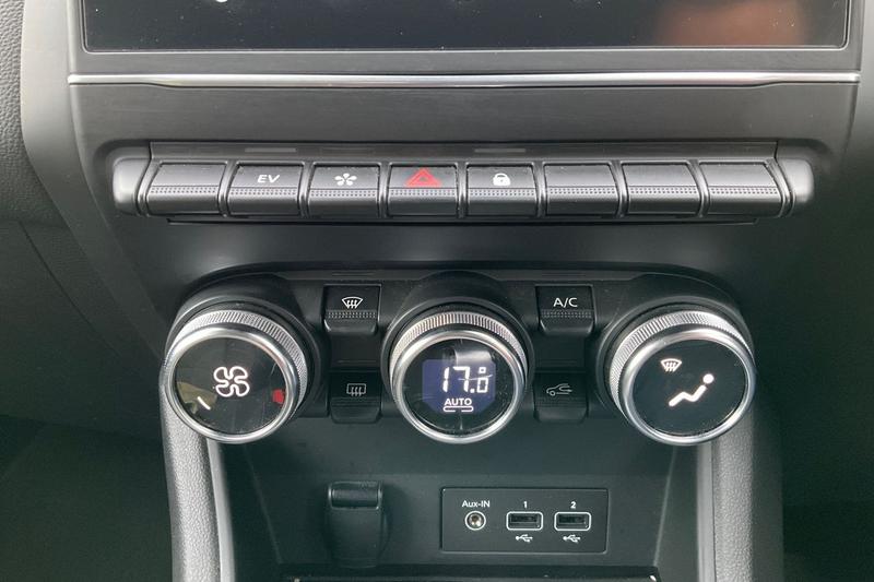 Used Renault Captur 2022 for sale - 76908831: Photo 28