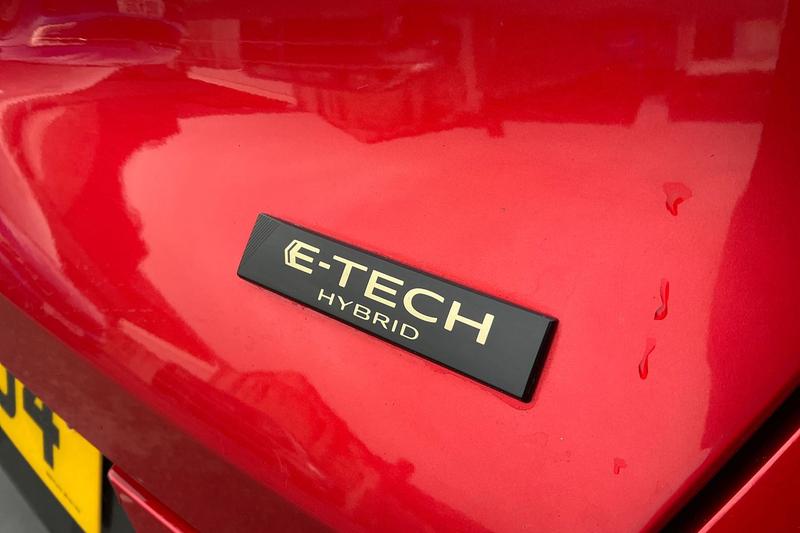 Used Renault Captur 2022 for sale - 76908831: Photo 39