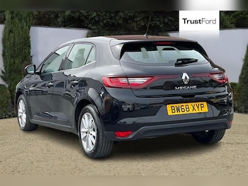 Used Renault Megane 2019 for sale - 79141019: Photo