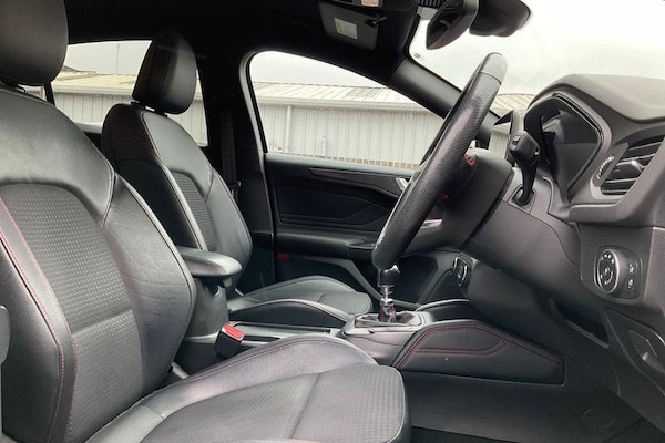 Used Ford Focus 2019 for sale - 76332587: Photo 17