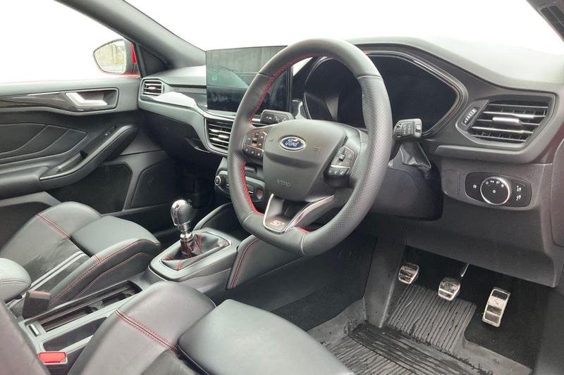 Used Ford Focus for sale - 76458525: Photo 9