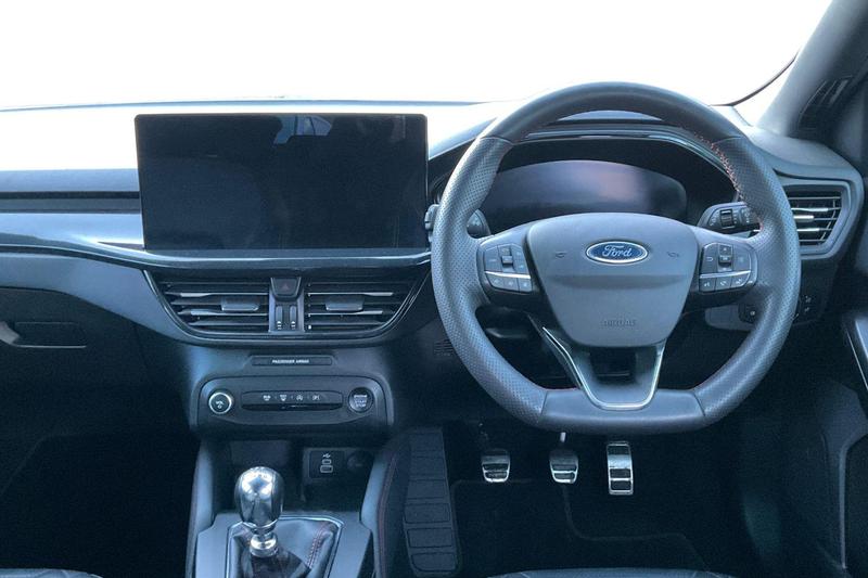 Used Ford Focus 2023 for sale - 77435064: Photo 11