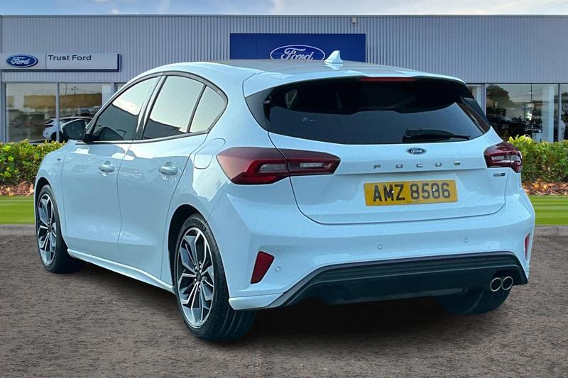 Used Ford Focus 2023 for sale - 77435064: Photo 2