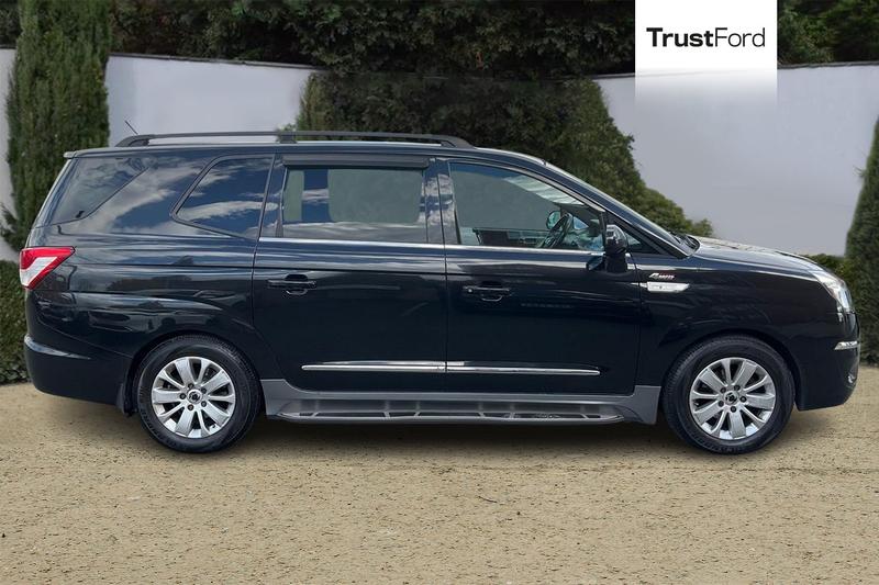 Used Ssangyong Turismo 2017 for sale - 76184506: Photo 3
