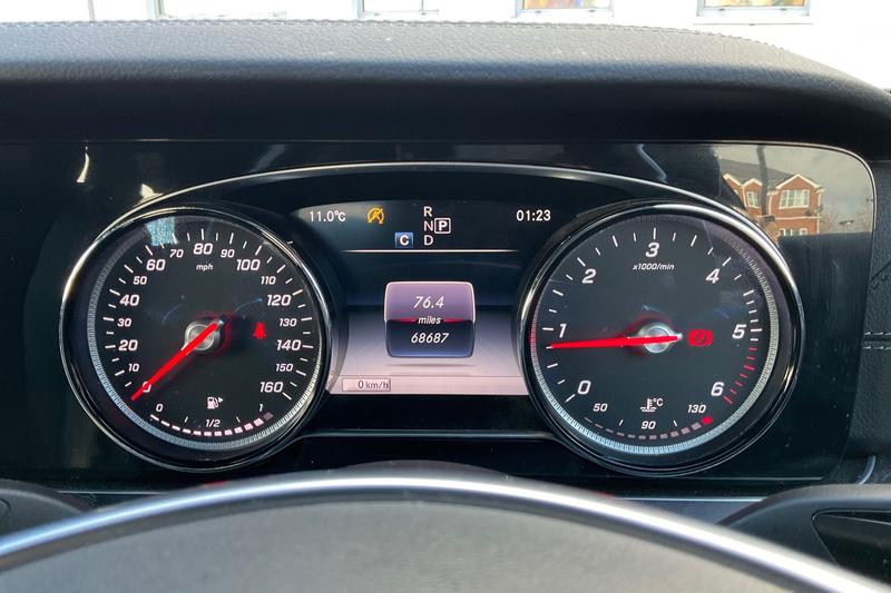 Used Mercedes-Benz E Class 2017 for sale - 76835637: Photo 13