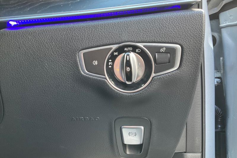 Used Mercedes-Benz E Class 2017 for sale - 76835637: Photo 33