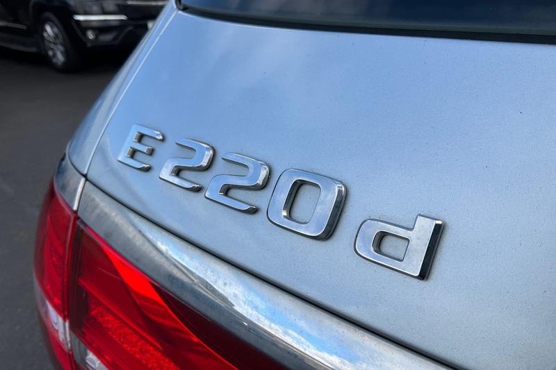 Used Mercedes-Benz E Class 2017 for sale - 76835637: Photo 39