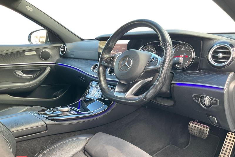 Used Mercedes-Benz E Class 2017 for sale - 76835637: Photo 9
