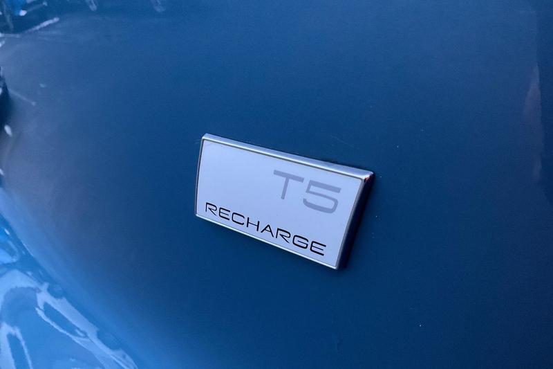 Used Volvo XC40 2023 for sale - 77128190: Photo 38