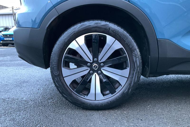 Used Volvo XC40 2023 for sale - 77128190: Photo 8