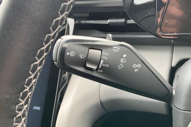 Used Ford Explorer 2024 for sale - 76531114: Photo 14