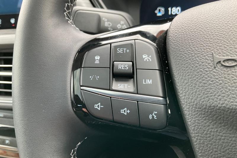 Used Ford Kuga 2024 for sale - 76056003: Photo 34