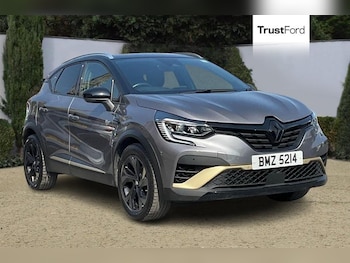 Used Renault Captur 2023 for sale - 75667730: Photo