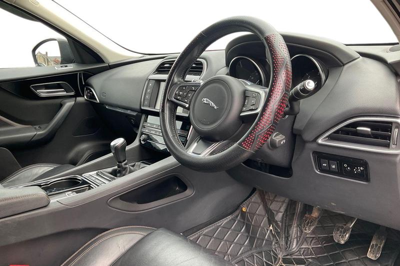 Used Jaguar F-Pace for sale - 78001212: Photo 9