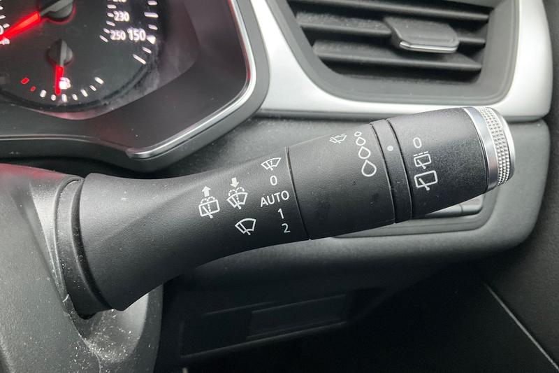 Used Renault Captur 2021 for sale - 77435081: Photo 15