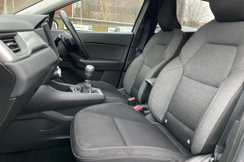 Used Renault Captur 2021 for sale - 77435081: Photo 19