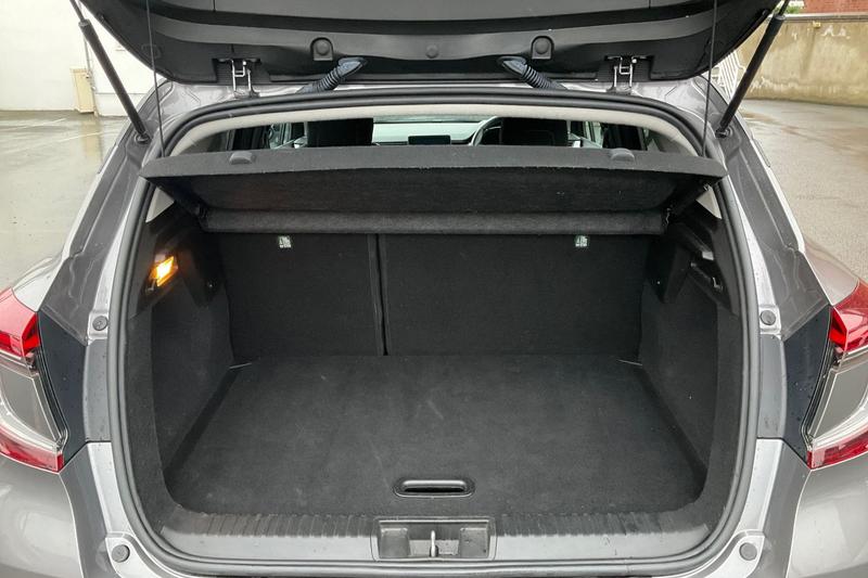 Used Renault Captur 2021 for sale - 77435081: Photo 21