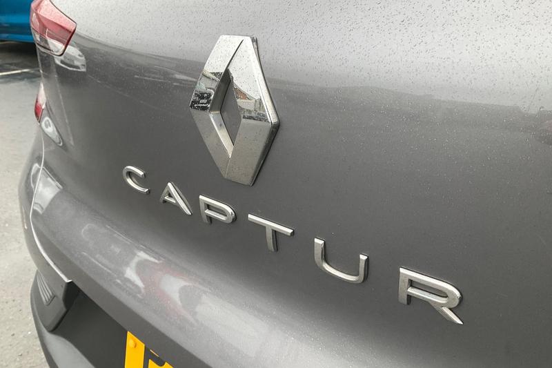 Used Renault Captur 2021 for sale - 77435081: Photo 40