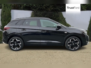 Used Vauxhall Grandland 2023 for sale - 76271473: Photo 3