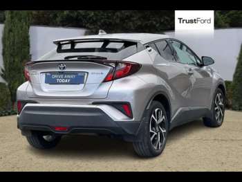 Used Toyota C-HR 2020 for sale - 74845865: Photo