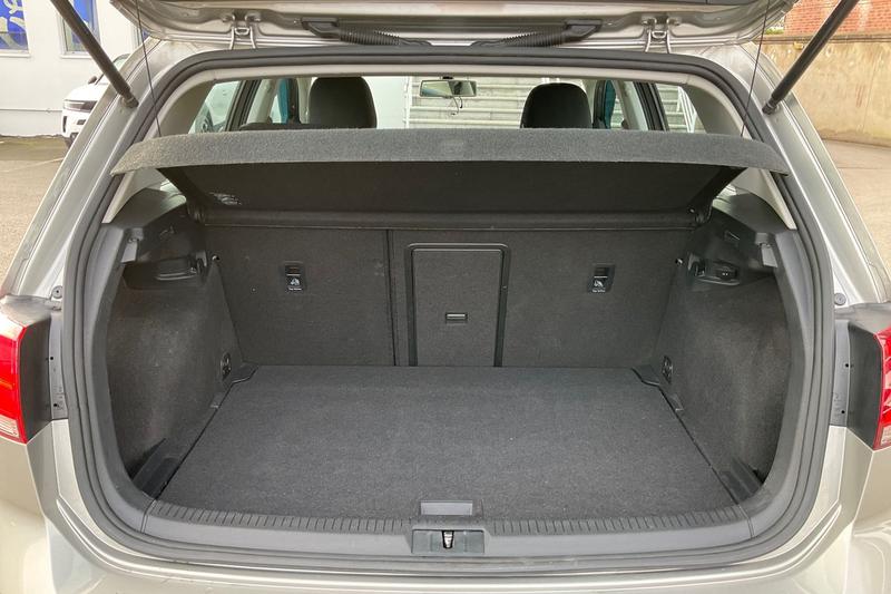 Used Volkswagen Golf 2016 for sale - 78109462: Photo 21